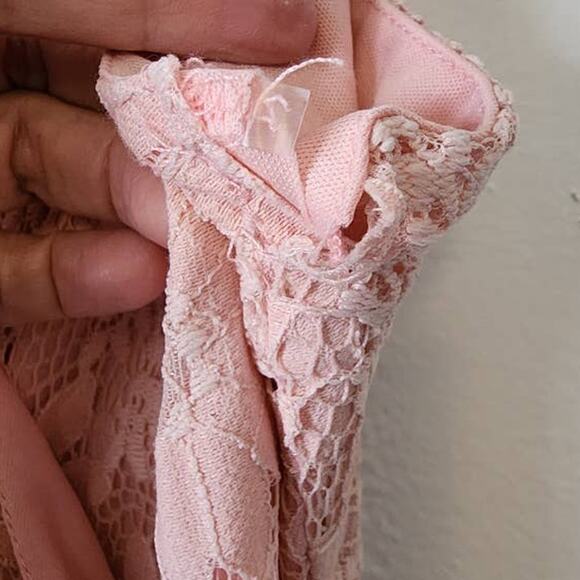 Altar'd State Giuly Pink Lace Dress Small NEW - Picture 11 of 12